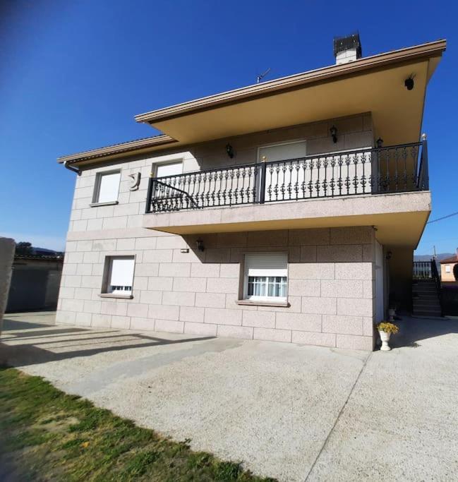 Fogar Dos Petellos, Mondariz. Exterior photo